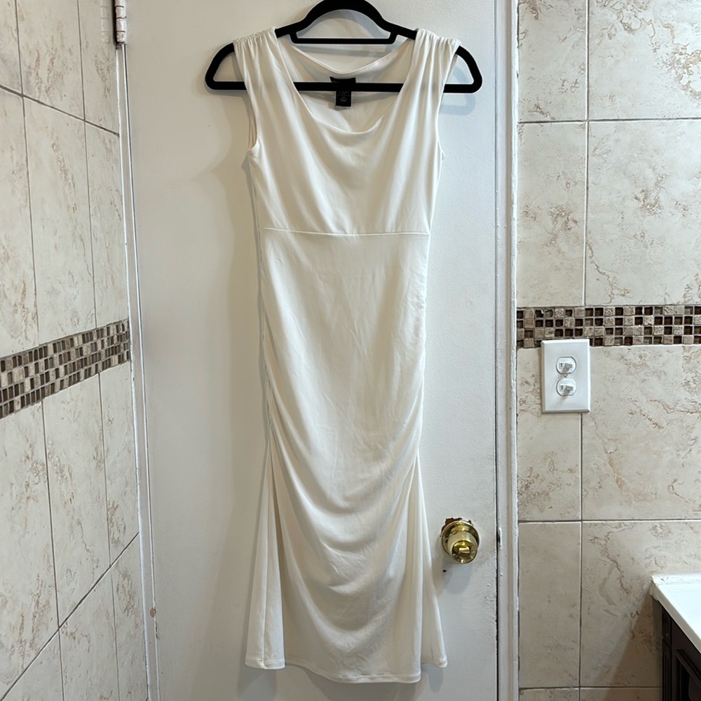 Moda white dress size xs, barely worn / like new